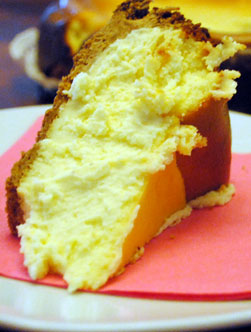 Creamy cheesecake